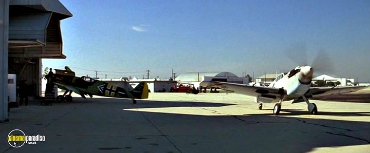 A still #33 from The Hindenburg (1975)