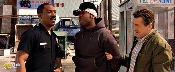 A still #25 from Showtime (2002)