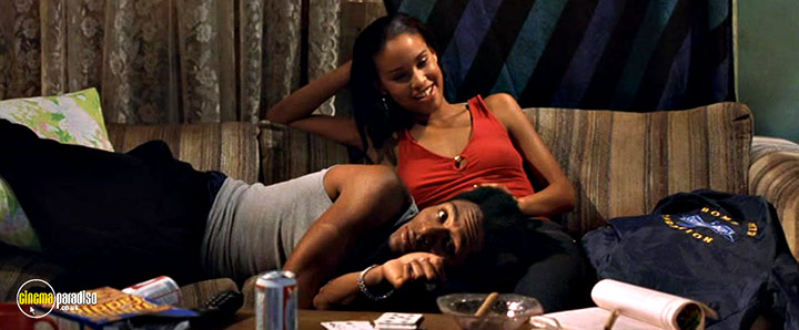 A still #24 from Showtime (2002)