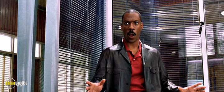 A still #15 from Showtime (2002)