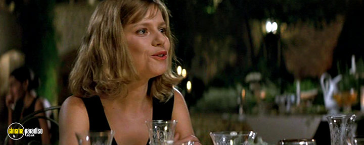 A still #17 from Bed and Breakfast (2003)