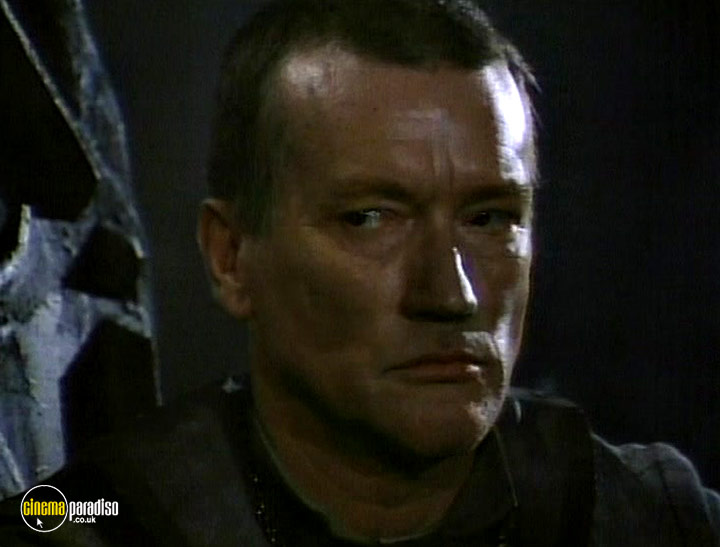 A still #32 from The Warrior and the Sorceress (1984)