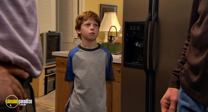 A still #30 from Rescue Me: Series 1 (2004)