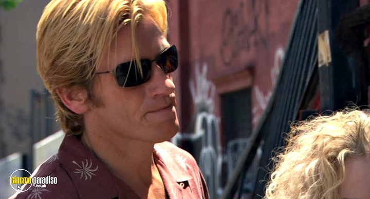 A still #12 from Rescue Me: Series 1 (2004)