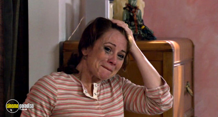 A still #3 from Rescue Me: Series 1 (2004)