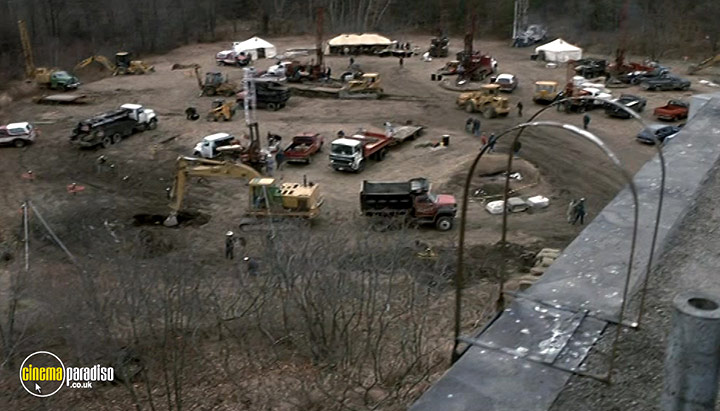 A still #14 from A Civil Action (1998)