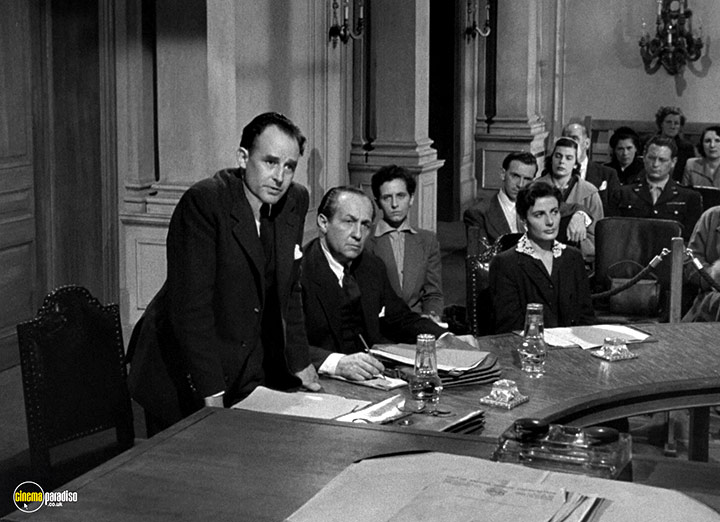 A still #19 from The Divided Heart (1954)