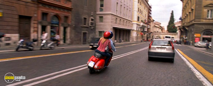 A still #4 from The Lizzie McGuire Movie (2003)