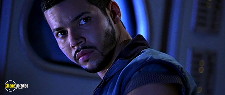 A still #29 from Supernova (2000)