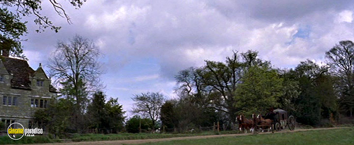 A still #28 from To Kill a King (2003)