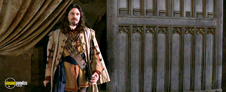 A still #19 from To Kill a King (2003)