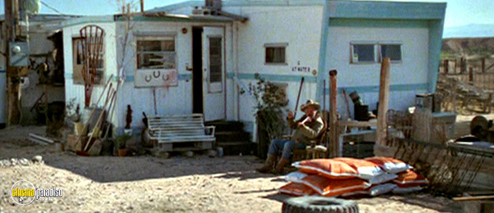 A still #25 from The Electric Horseman (1979)