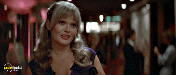 A still #21 from The Electric Horseman (1979)