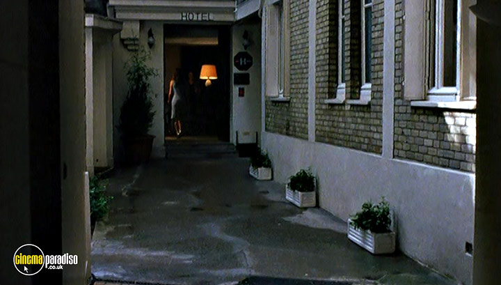 A still #3 from The Captive (2000)