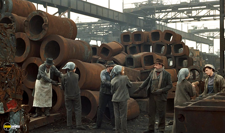 A still #39 from Larks on a String (1969)