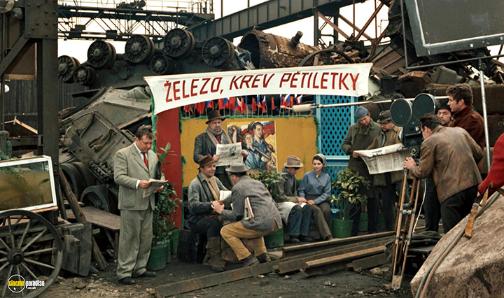 A still #18 from Larks on a String (1969)