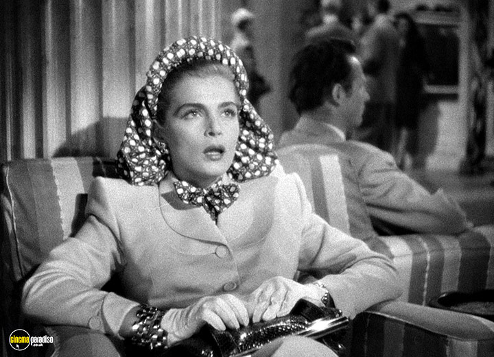 A still #46 from Dead Reckoning (1947)