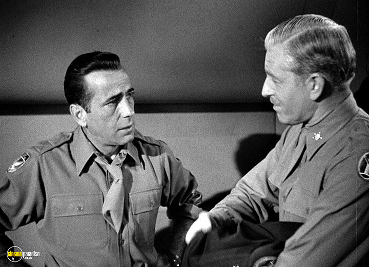 A still #59 from Dead Reckoning (1947)