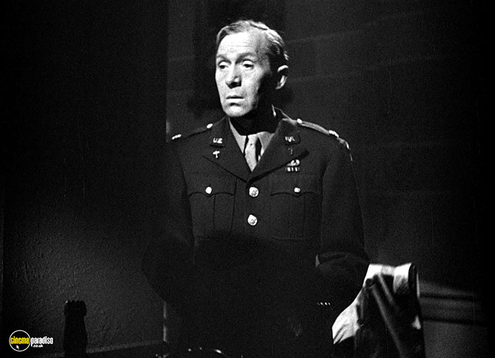 A still #61 from Dead Reckoning (1947)