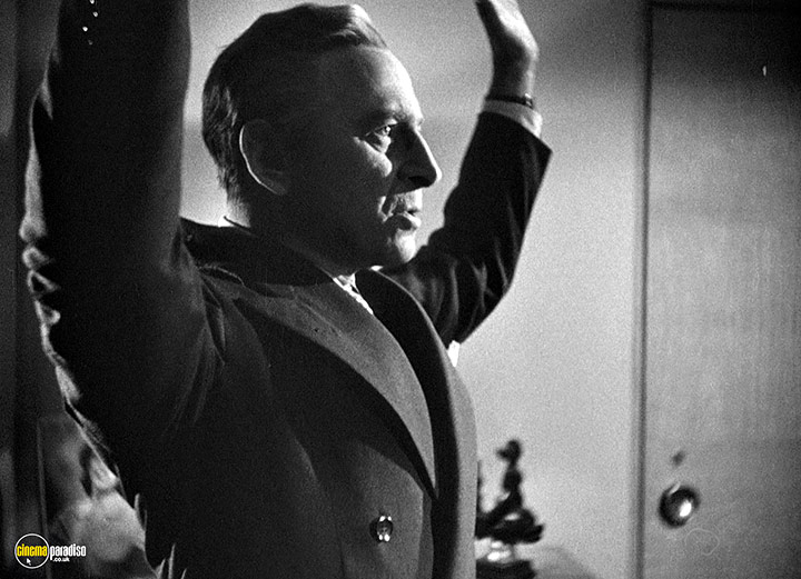 A still #68 from Dead Reckoning (1947)