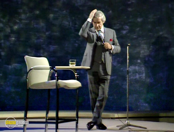 A still #11 from Dave Allen: Live: On Life (2014)
