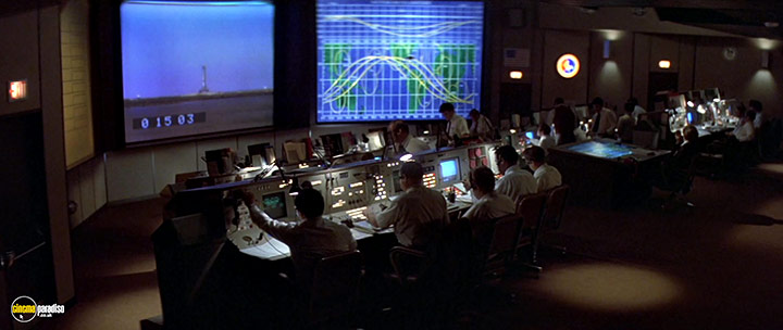 A still #46 from Capricorn One (1977)