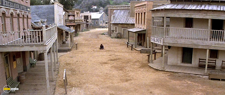 A still #33 from Capricorn One (1977)