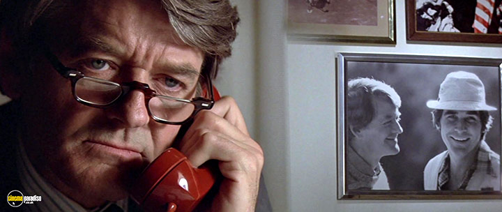 A still #27 from Capricorn One (1977)