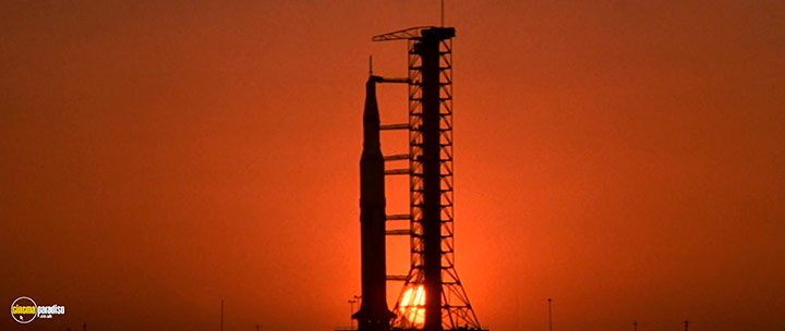 A still #9 from Capricorn One (1977)