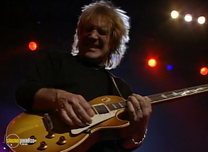 A still #32 from REO Speedwagon: Live Plus (2000)