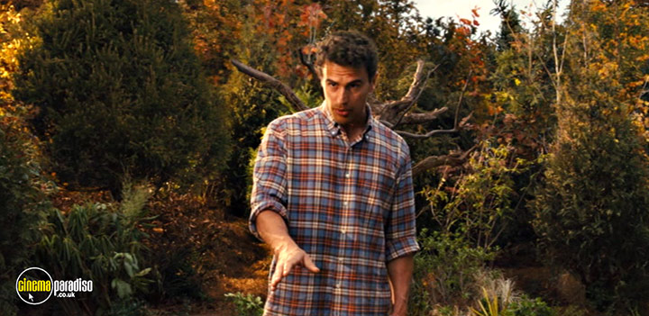 A still #26 from The Time Traveler's Wife: Series (2022)