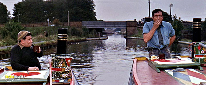 A still #35 from The Bargee (1964)