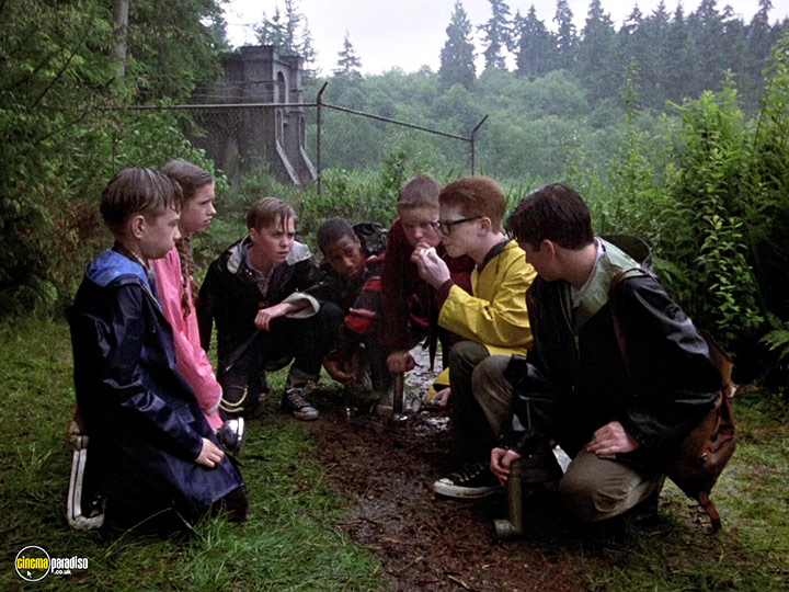 A still #50 from Pennywise: The Story of It (2021)