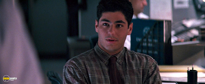 A still #113 from Eraser (1996)