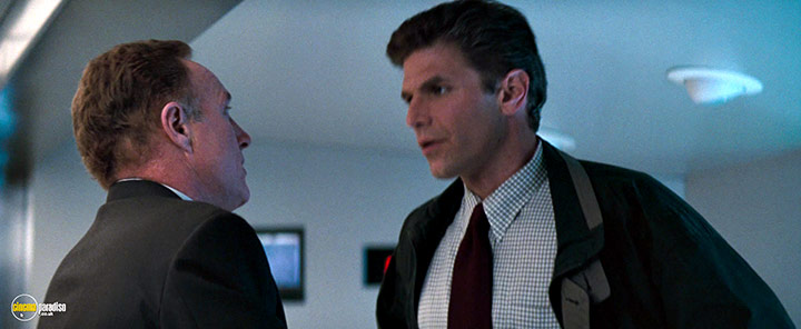 A still #91 from Eraser (1996)