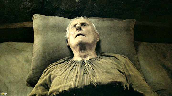 A still #27 from Game of Thrones: Series 5 (2015)