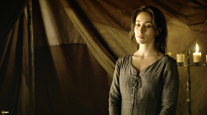 A still #90 from Game of Thrones: Series 2 (2012)