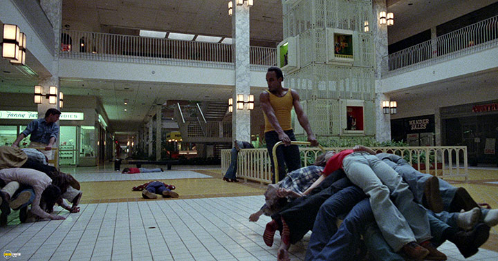 A still #15 from Dawn of the Dead (1978)