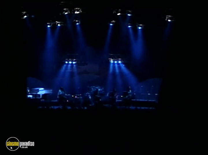 A still #51 from Lynyrd Skynyrd: Live from Steel Town (1997)