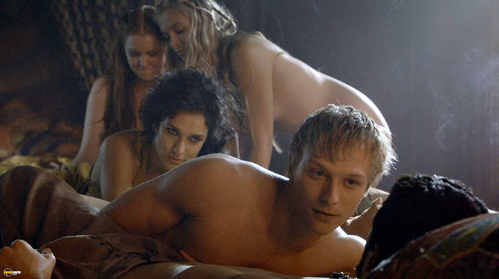 A still #48 from Game of Thrones: Series 4 (2014)