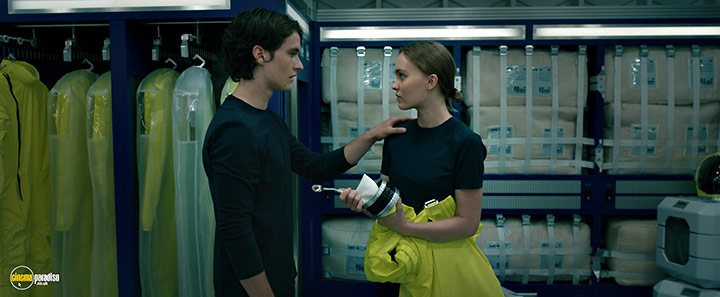 A still #6 from Voyagers (2021)