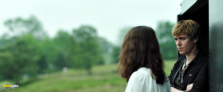 A still #61 from The Feast (2021)
