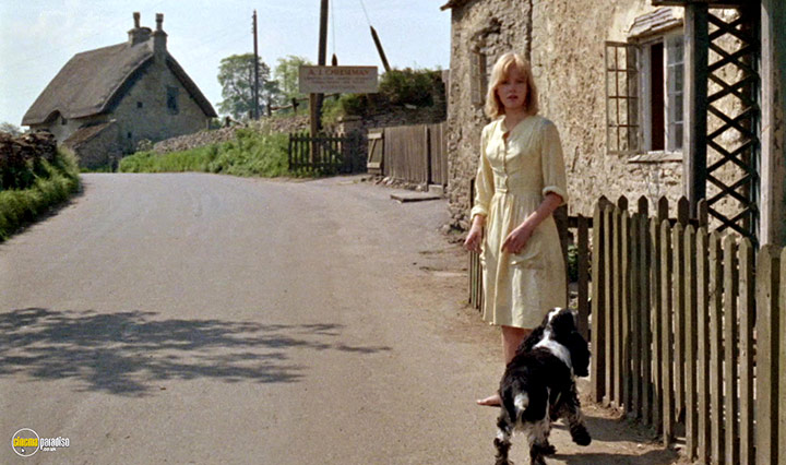 A still #17 from Sky West and Crooked (1966)