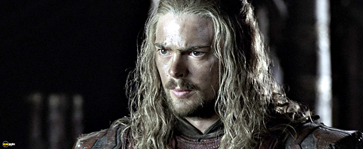 A still #124 from The Lord of the Rings: The Two Towers (2002)