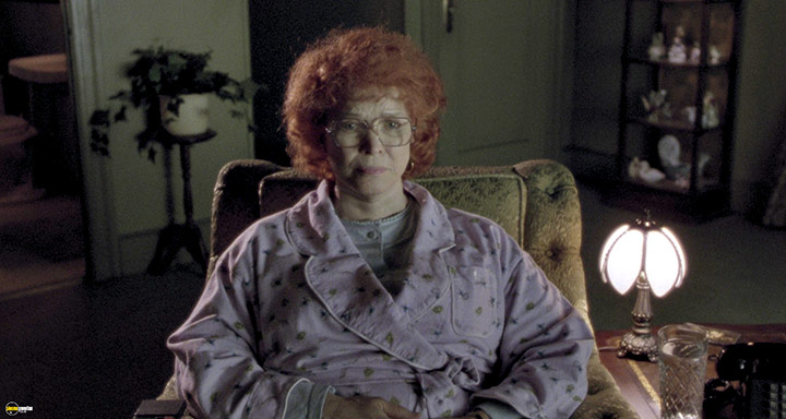 A still #70 from Requiem for a Dream (2000)
