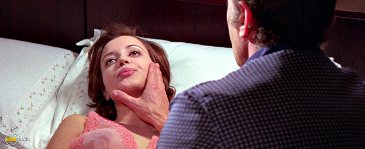 A still #34 from Smile Before Death (1972)