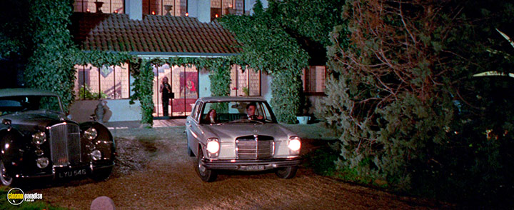A still #30 from Smile Before Death (1972)