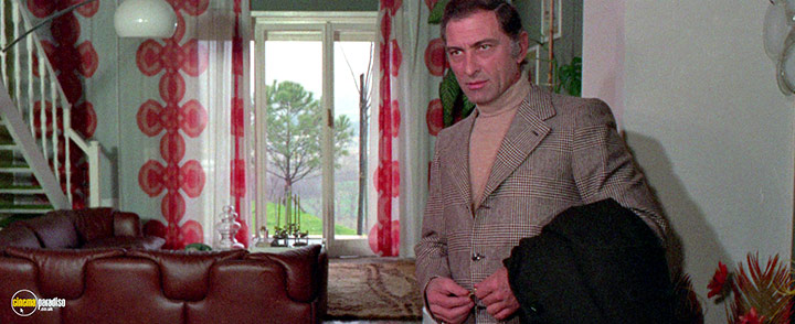 A still #26 from Smile Before Death (1972)