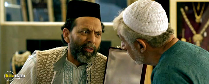 A still #23 from Dedh Ishqiya (2014)