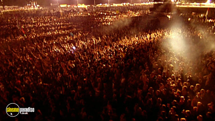 A still #31 from Underworld: Live: Everything, Everything (1999)